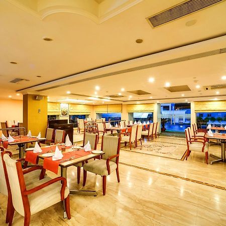 Royal Sarovar Portico Siliguri Exterior foto