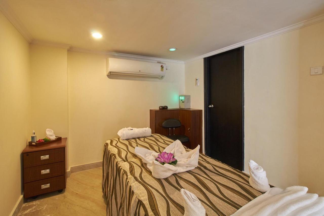 Royal Sarovar Portico Siliguri Exterior foto