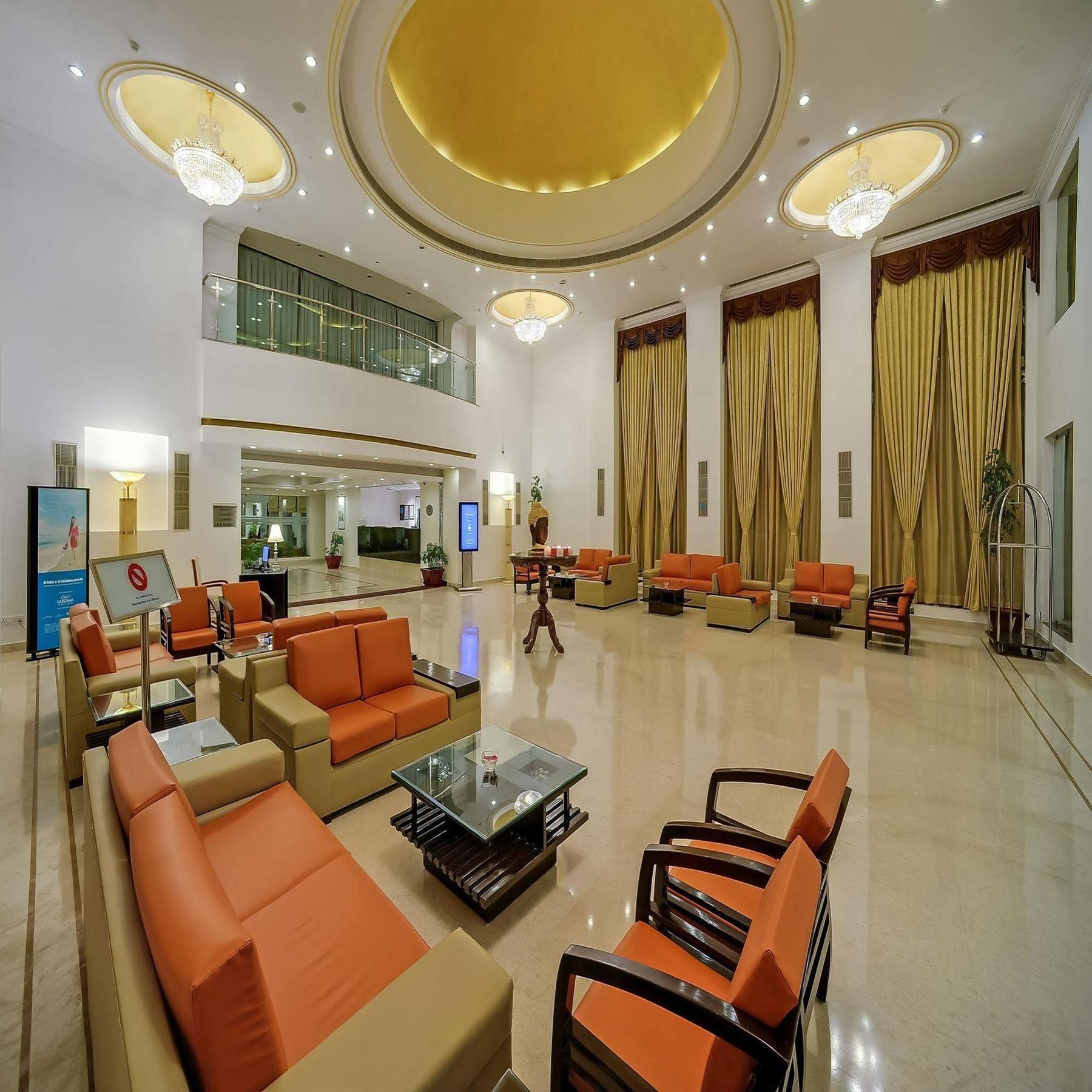 Royal Sarovar Portico Siliguri Exterior foto